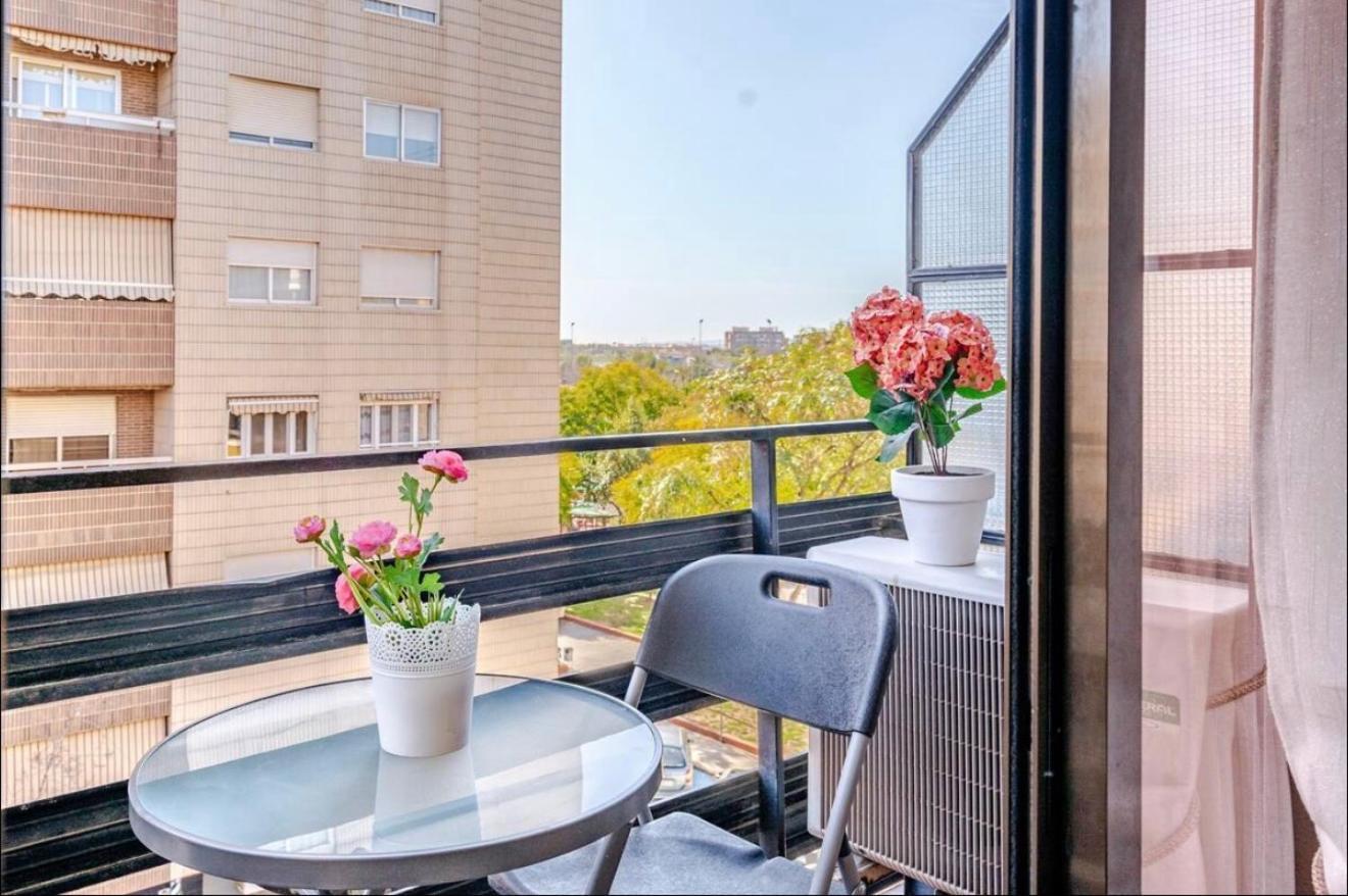 My House Appartement Valencia Buitenkant foto
